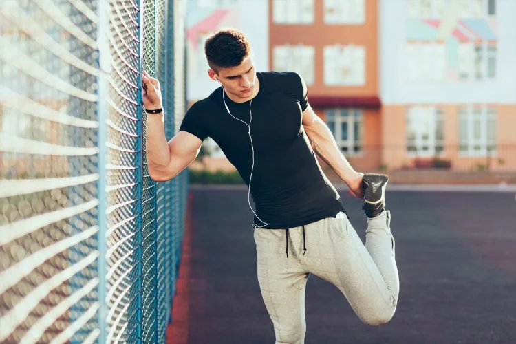 Style and Functionality: Performance-Driven Activewear for Men