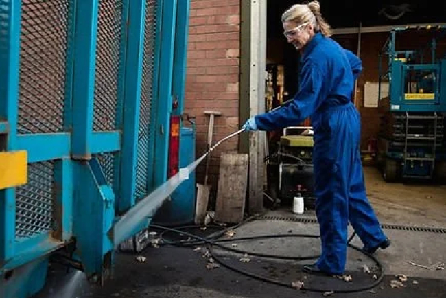 The Benefits of Eco-Friendly Commercial Cleaning Services in Arlington | 2024